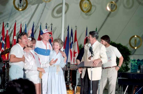 The Beach Boys with President Ronald  Reagan and First Lady Nancy